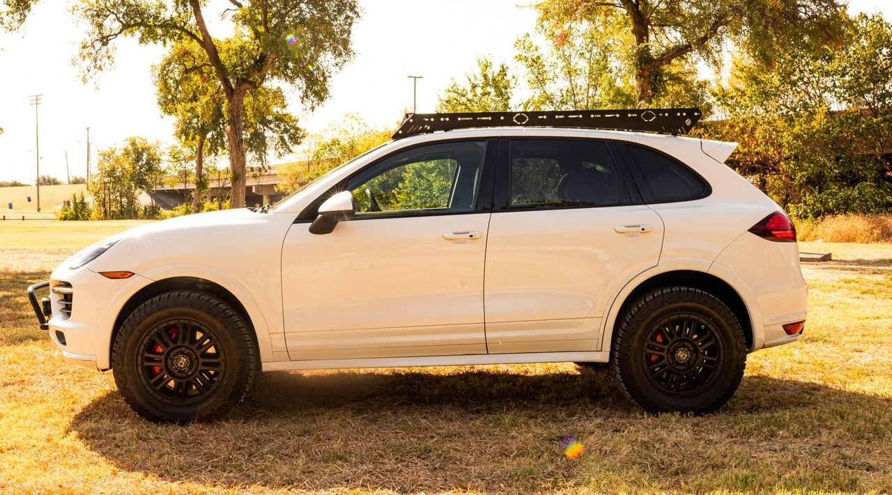 2013 Porsche 958 Cayenne GTS - Image 15 of 31
