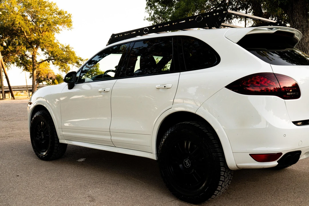 2013 Porsche 958 Cayenne GTS - Image 31 of 31
