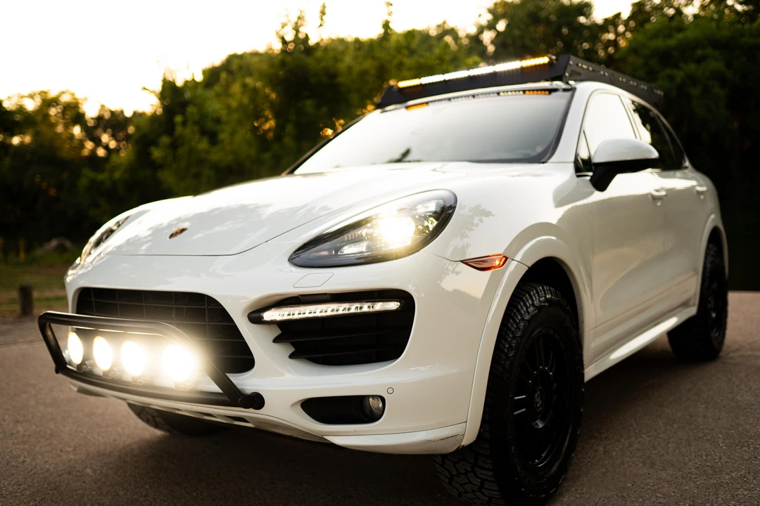 2013 Porsche 958 Cayenne GTS - Image 13 of 31
