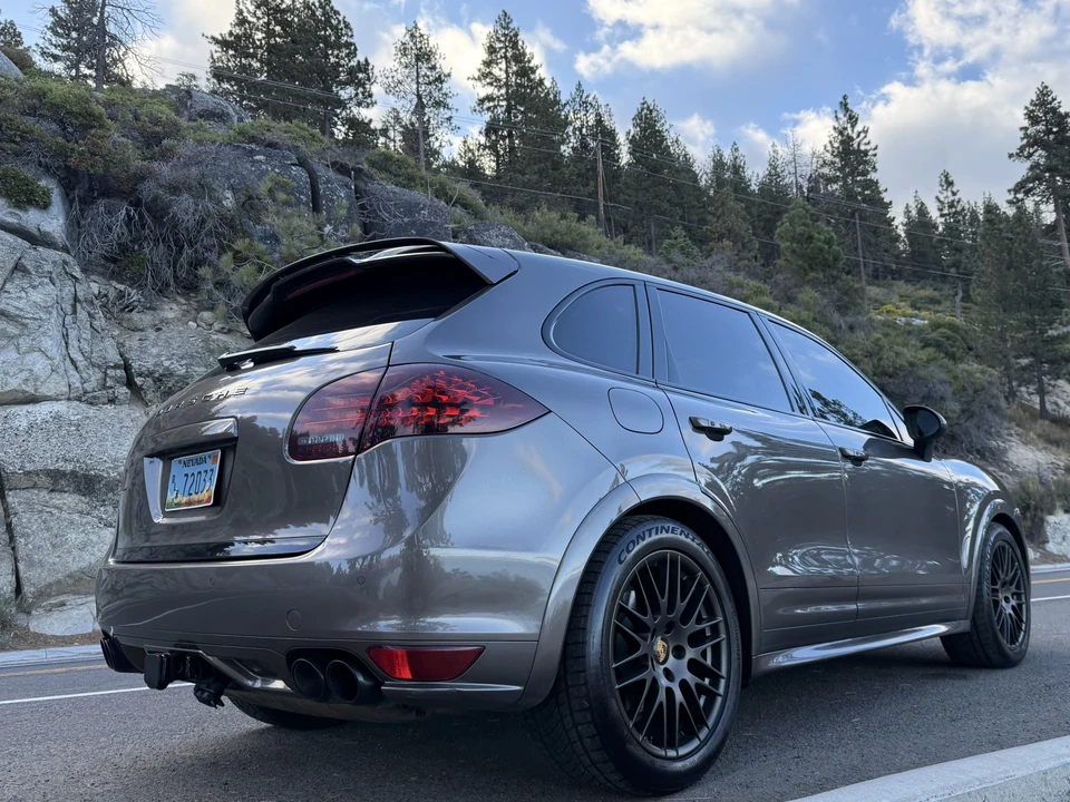 2013 Porsche 958 Cayenne GTS - Image 30 of 31