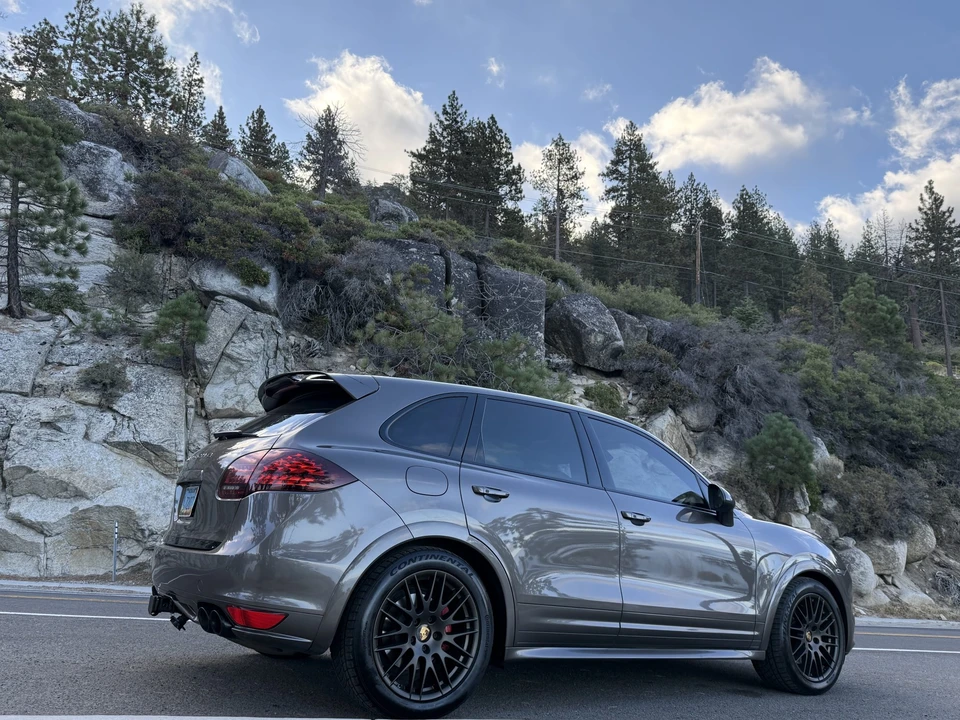 2013 Porsche 958 Cayenne GTS - Image 24 of 31