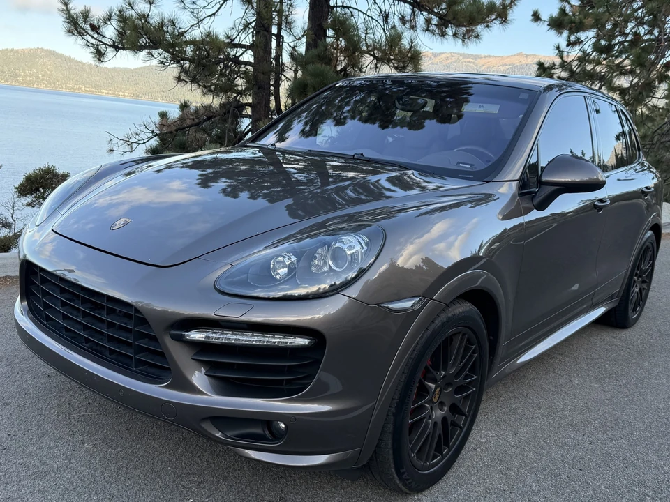 2013 Porsche 958 Cayenne GTS - Image 12 of 31