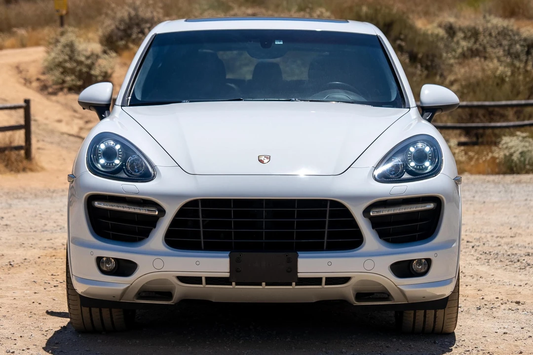 2013 Porsche 958 Cayenne GTS - Image 2 of 29
