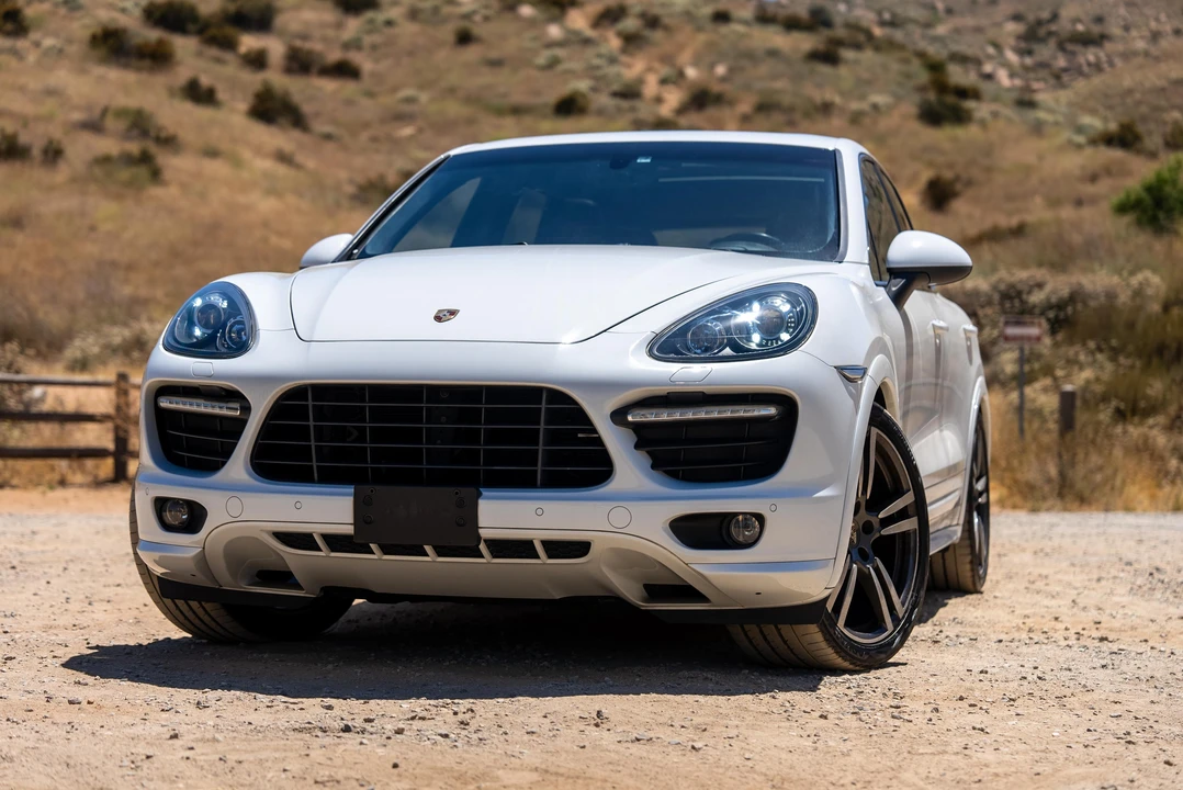 2013 Porsche 958 Cayenne GTS - Image 7 of 29