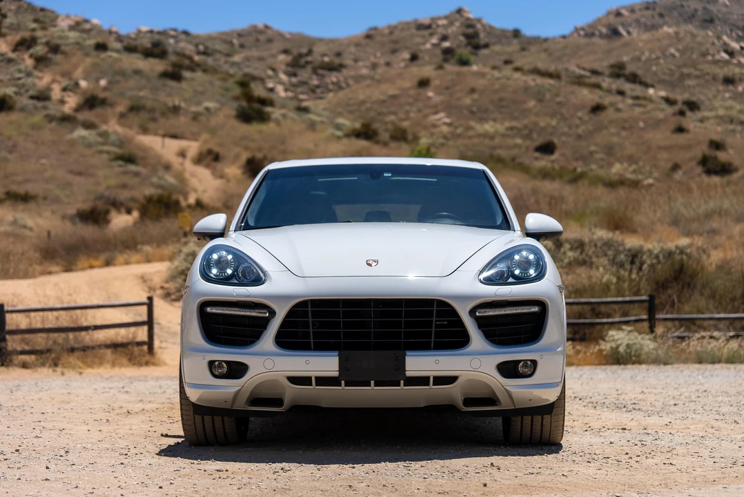 2013 Porsche 958 Cayenne GTS - Image 6 of 29