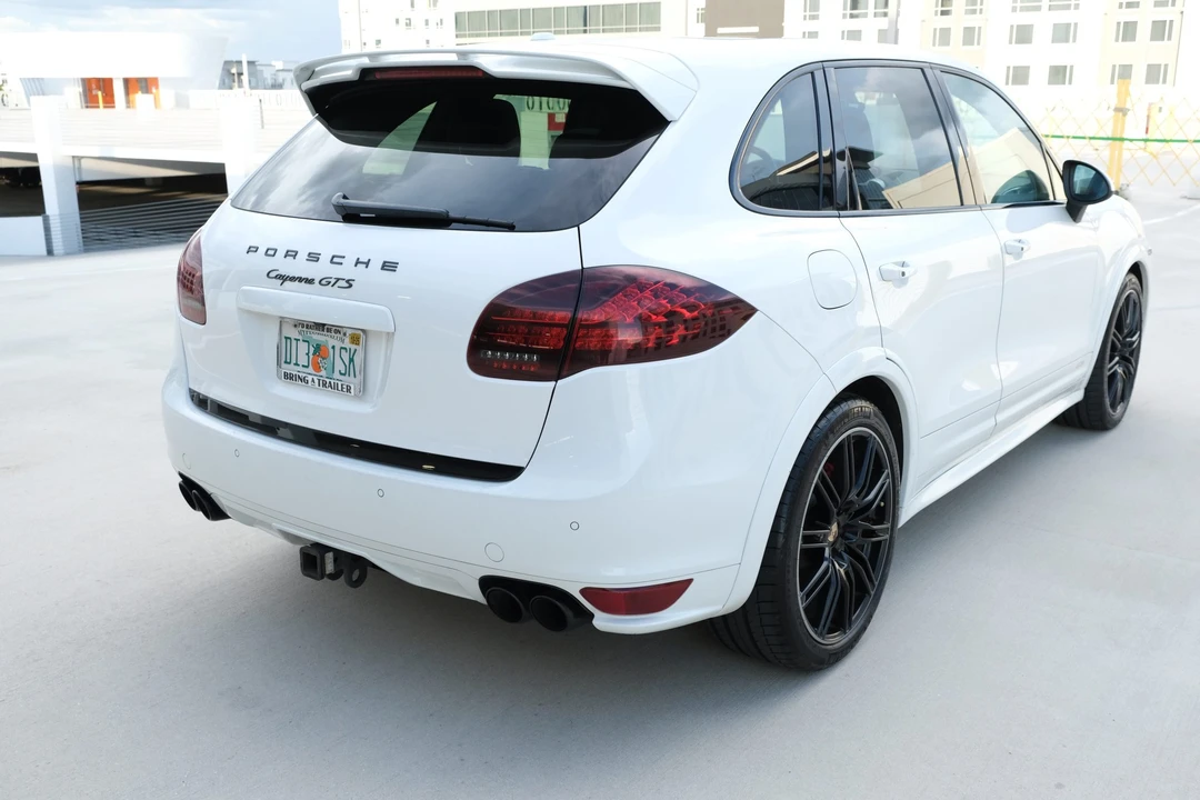 2013 Porsche 958 Cayenne GTS - Image 18 of 31