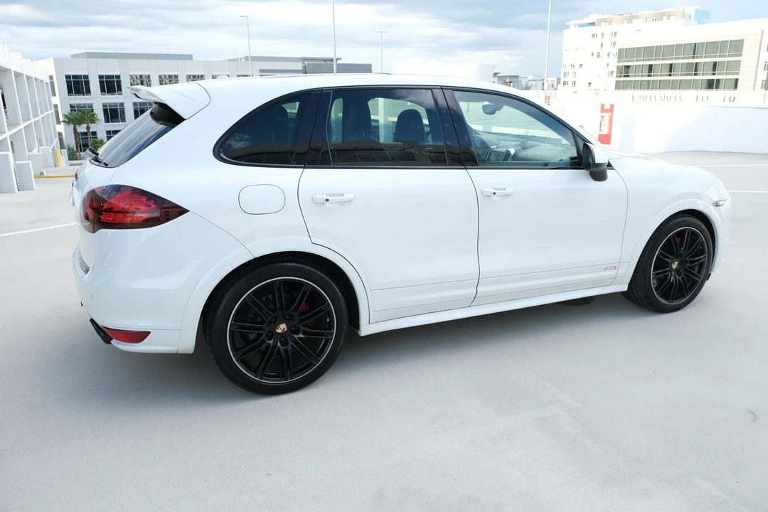2013 Porsche 958 Cayenne GTS - Image 20 of 31