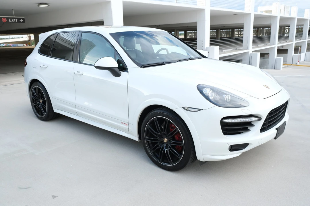 2013 Porsche 958 Cayenne GTS - Image 23 of 31
