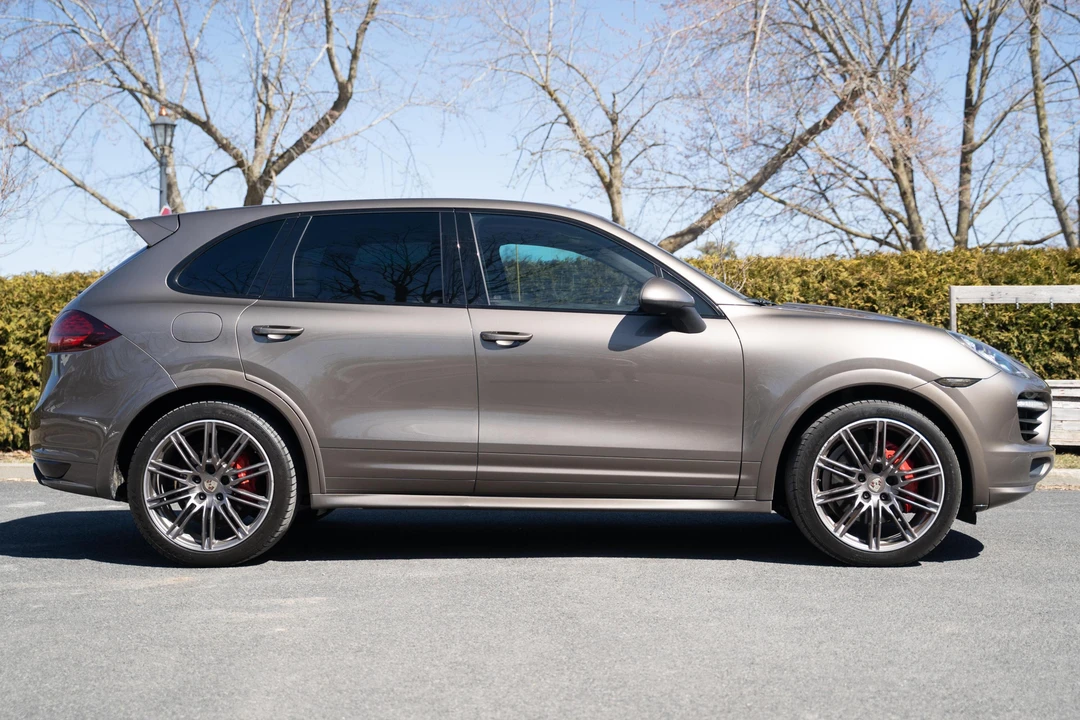 2013 Porsche 958 Cayenne GTS - Image 3 of 31