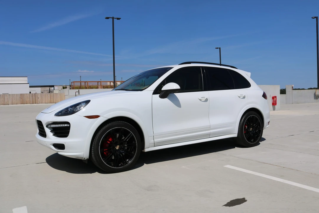 2013 Porsche 958 Cayenne GTS - Image 23 of 31