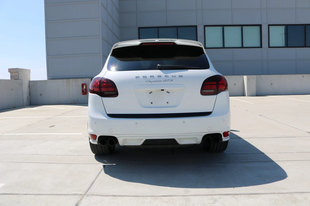 2013 Porsche 958 Cayenne GTS - Image 17 of 31