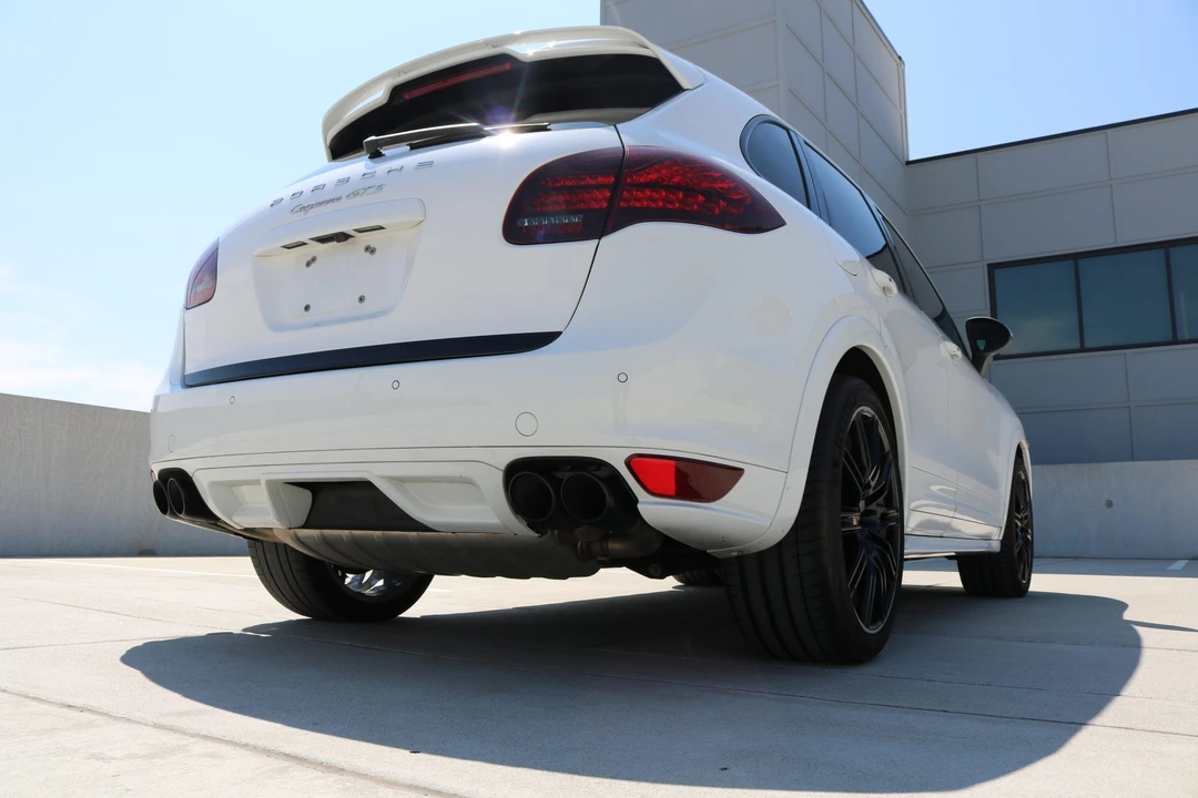2013 Porsche 958 Cayenne GTS - Image 16 of 31