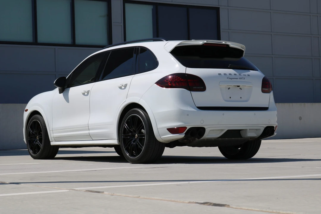 2013 Porsche 958 Cayenne GTS - Image 21 of 31