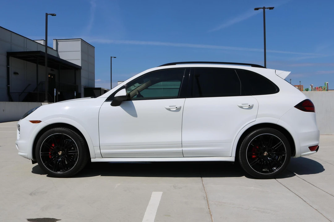 2013 Porsche 958 Cayenne GTS - Image 3 of 5