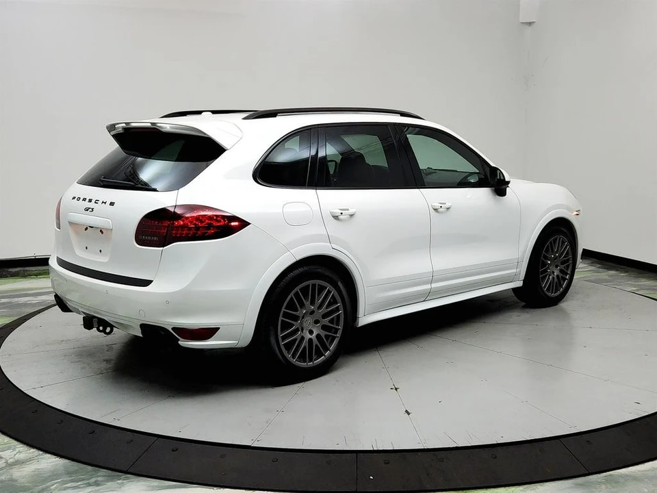 2013 Porsche 958 Cayenne GTS - Image 5 of 21