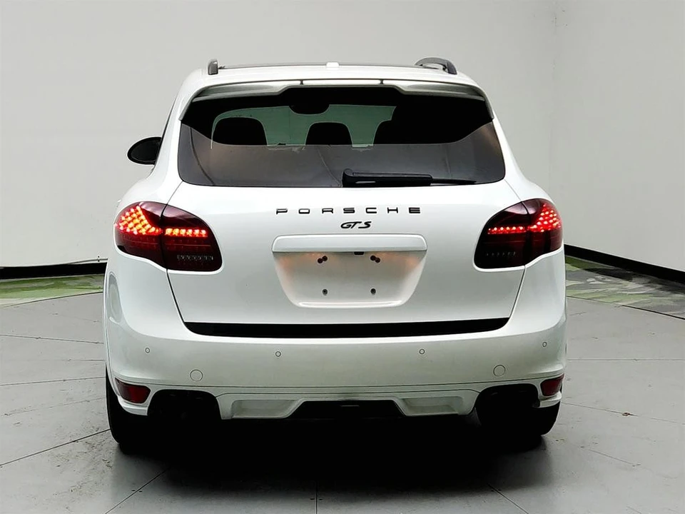 2013 Porsche 958 Cayenne GTS - Image 6 of 21