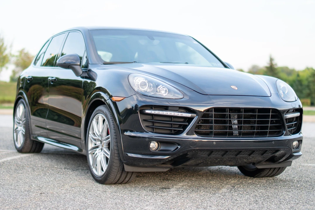 2013 Porsche 958 Cayenne GTS - Image 12 of 31