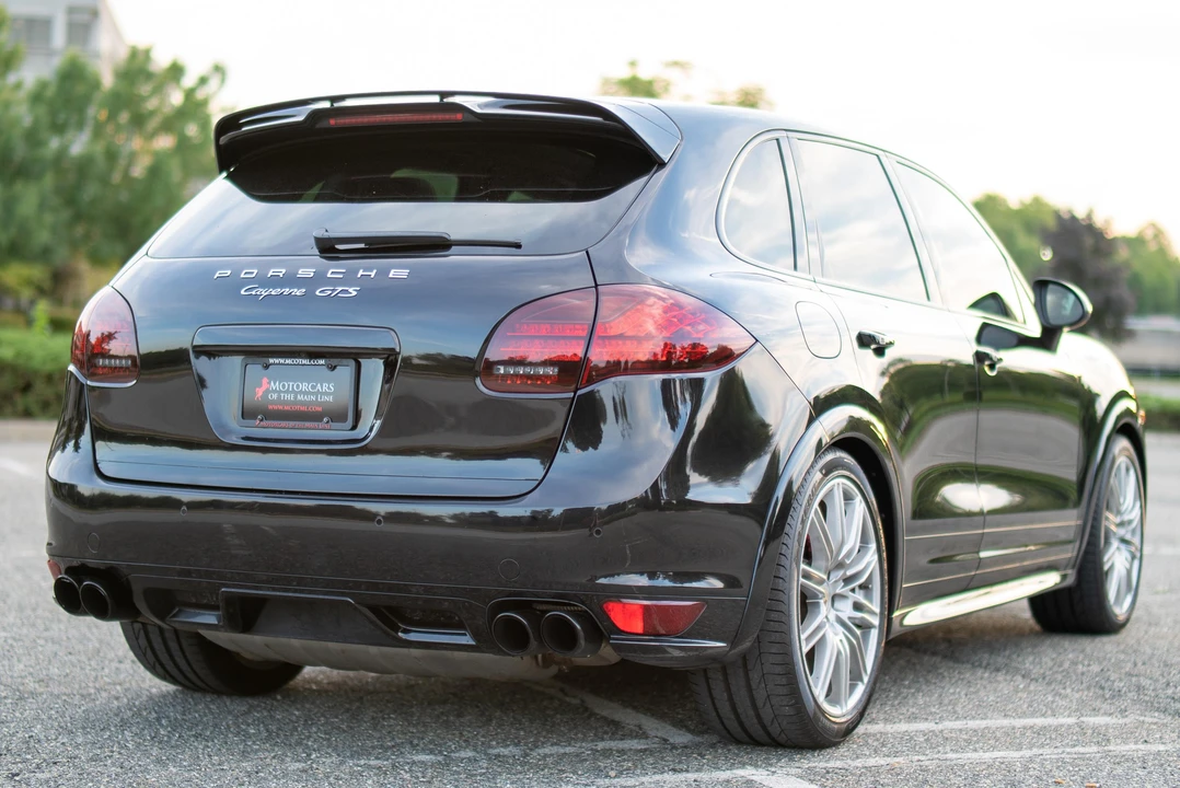 2013 Porsche 958 Cayenne GTS - Image 10 of 31