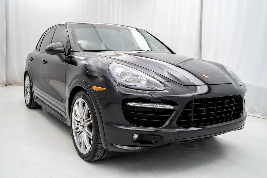 2013 Porsche 958 Cayenne GTS - Image 24 of 31