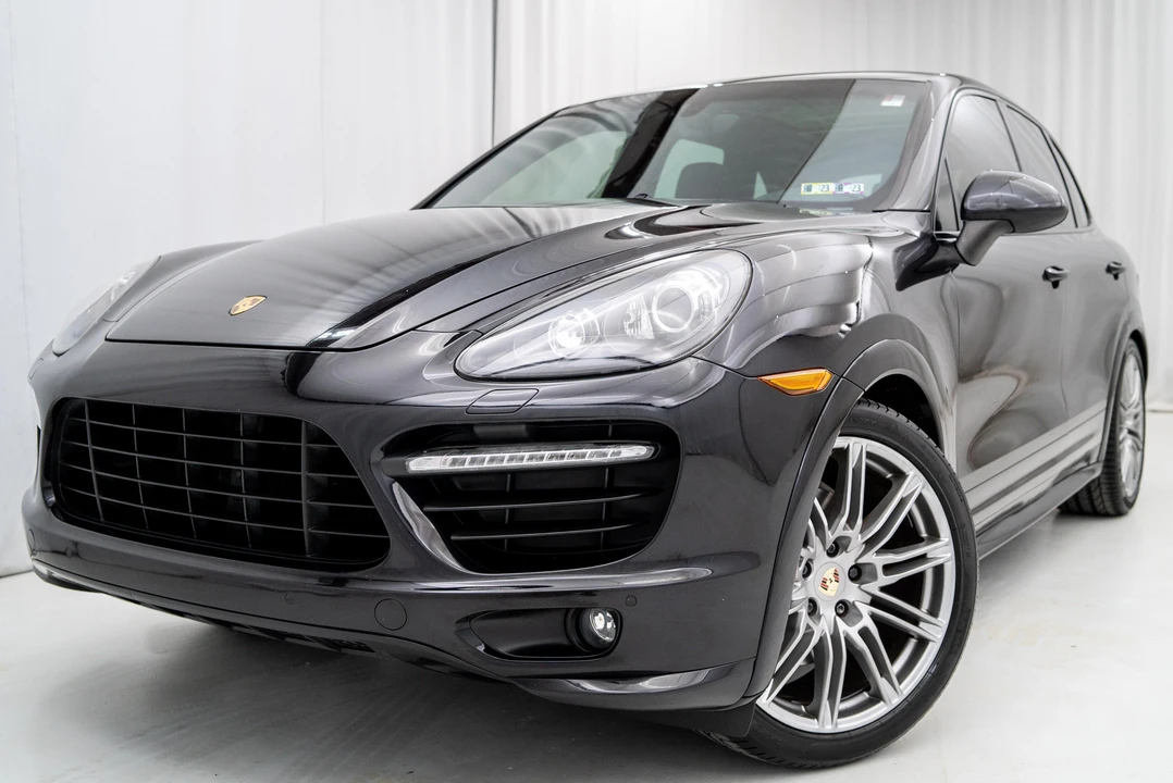 2013 Porsche 958 Cayenne GTS - Image 14 of 31