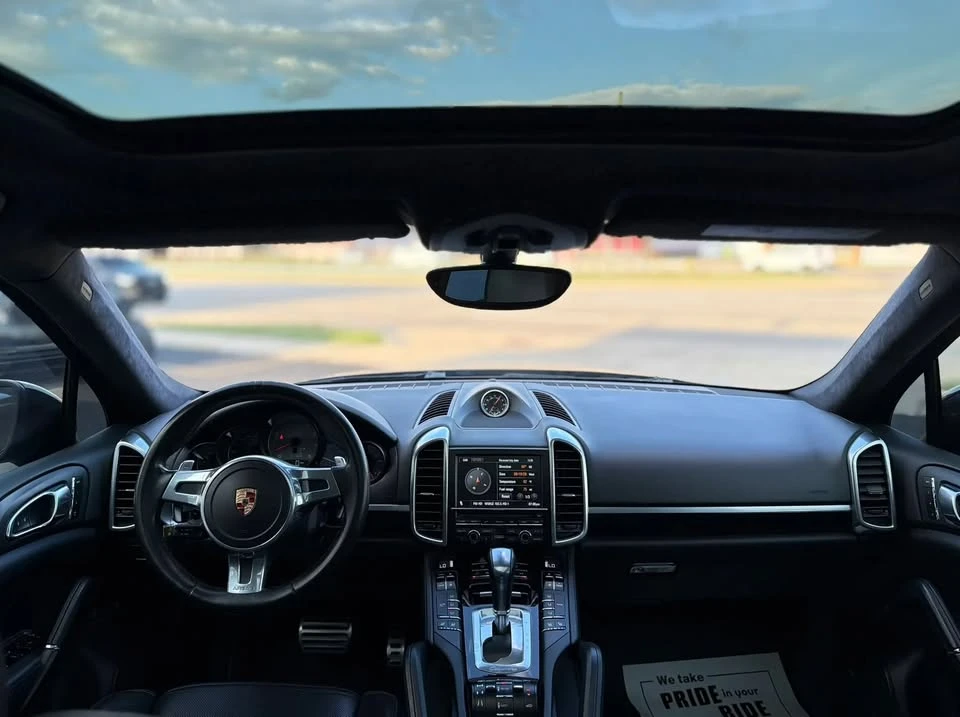 2013 Porsche 958 Cayenne GTS - Image 19 of 20