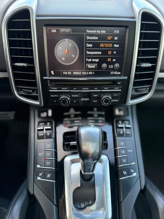 2013 Porsche 958 Cayenne GTS - Image 13 of 20