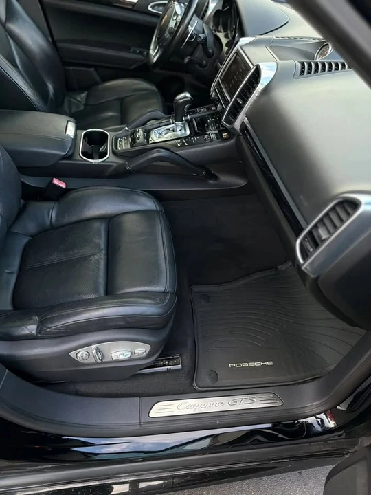 2013 Porsche 958 Cayenne GTS - Image 16 of 20
