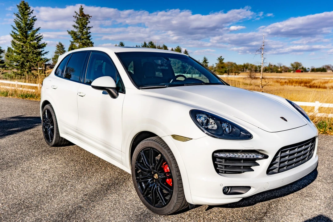 2013 Porsche 958 Cayenne GTS - Image 13 of 31