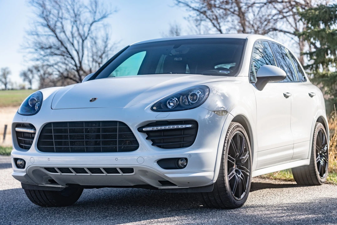 2013 Porsche 958 Cayenne GTS - Image 3 of 31