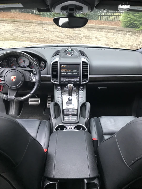 2013 Porsche 958 Cayenne GTS - Image 6 of 7