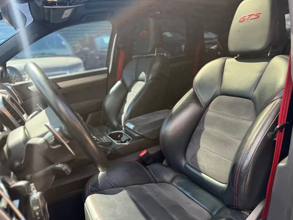 2013 Porsche 958 Cayenne GTS - Image 13 of 16