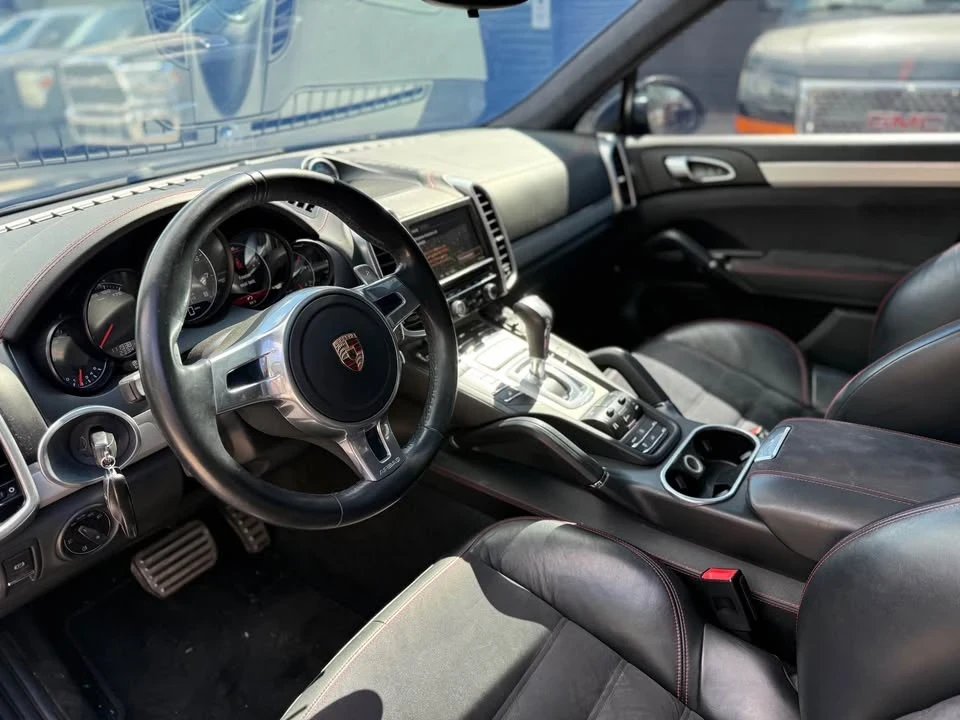 2013 Porsche 958 Cayenne GTS - Image 9 of 16