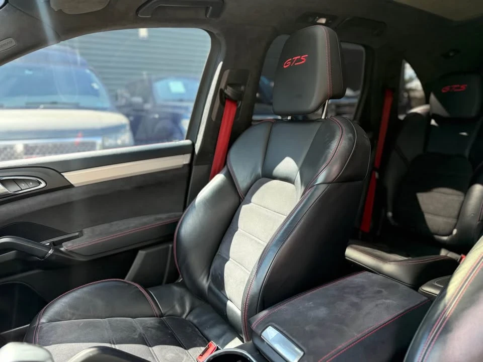 2013 Porsche 958 Cayenne GTS - Image 14 of 16