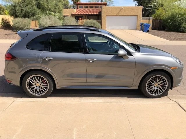 2013 Porsche 958 Cayenne GTS - Image 2 of 12