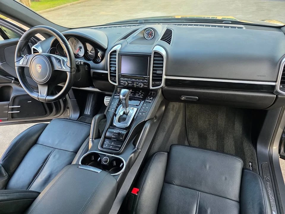2013 Porsche 958 Cayenne - Image 10 of 20