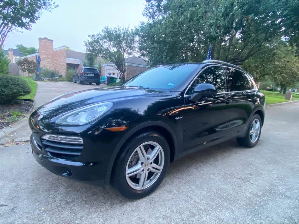 2013 Porsche 958 Cayenne - Image 9 of 20