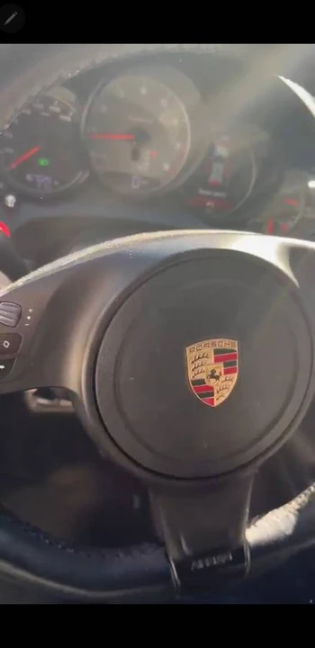 2013 Porsche 958 Cayenne - Image 9 of 17