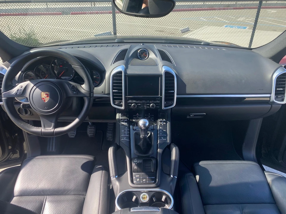 2013 Porsche 958 Cayenne - Image 16 of 25