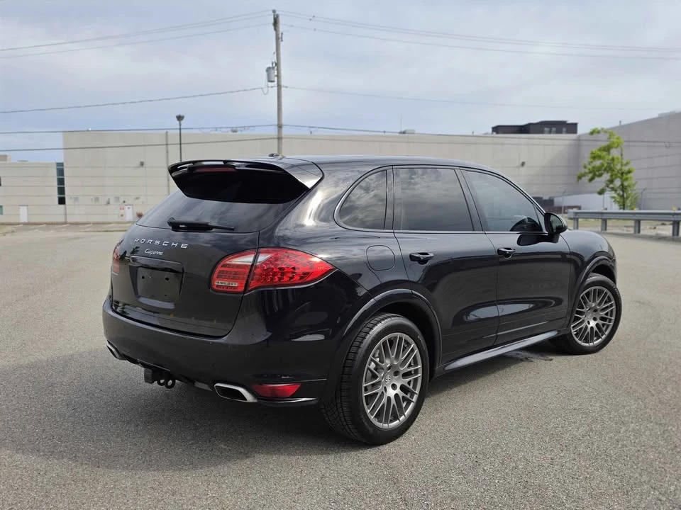 2013 Porsche 958 Cayenne - Image 4 of 16