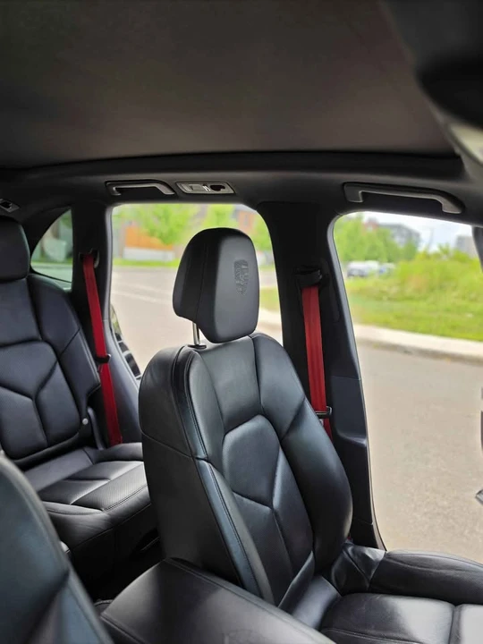 2013 Porsche 958 Cayenne - Image 14 of 16