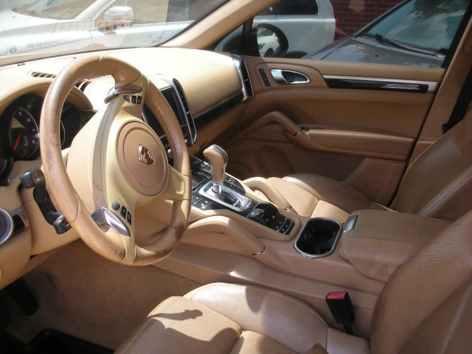 2013 Porsche 958 Cayenne - Image 5 of 9