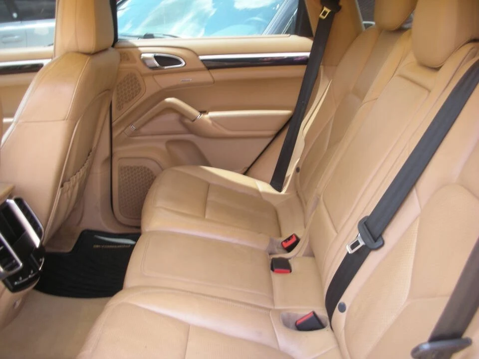 2013 Porsche 958 Cayenne - Image 6 of 9