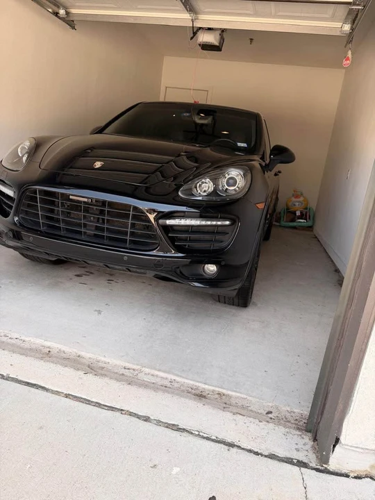 2013 Porsche 958 Cayenne - Image 4 of 20