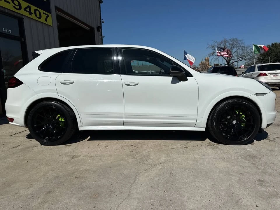 2013 Porsche 958 Cayenne - Image 14 of 20