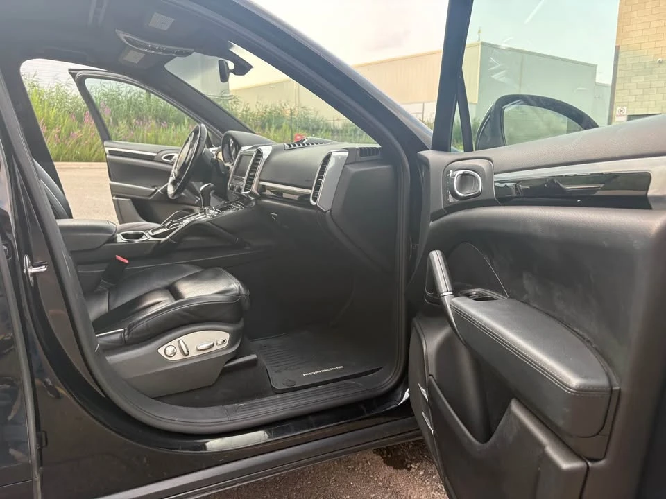 2013 Porsche 958 Cayenne - Image 11 of 15