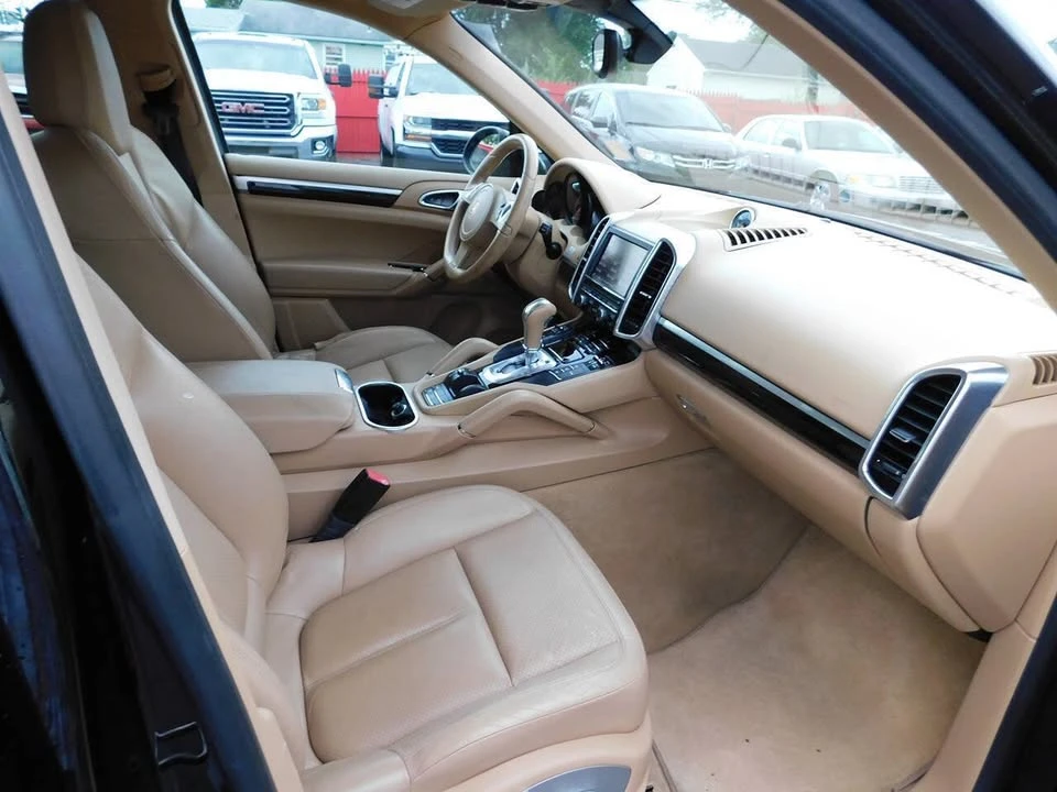 2013 Porsche 958 Cayenne - Image 18 of 20