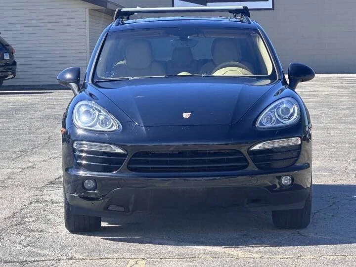 2013 Porsche 958 Cayenne - Image 2 of 12