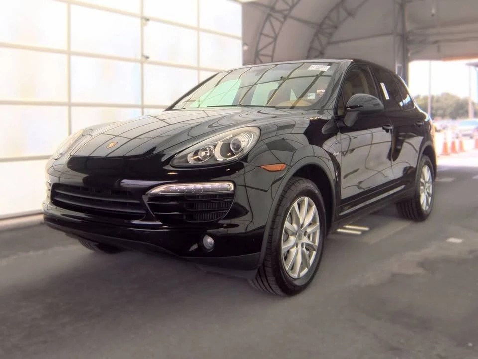 2013 Porsche 958 Cayenne - Image 9 of 20
