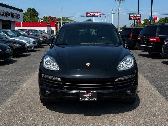 2013 Porsche 958 Cayenne - Image 2 of 20