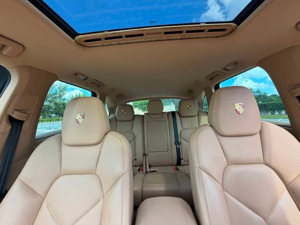 2013 Porsche 958 Cayenne - Image 13 of 15